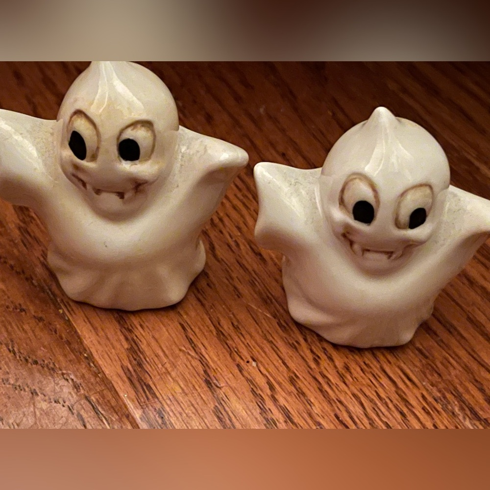 Harmony Ball POT BELLY SALT AND PEPPER SHAKERS Animal Collection